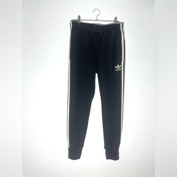 Adidas junior pants, retro style in good condition - Picture 1 of 9